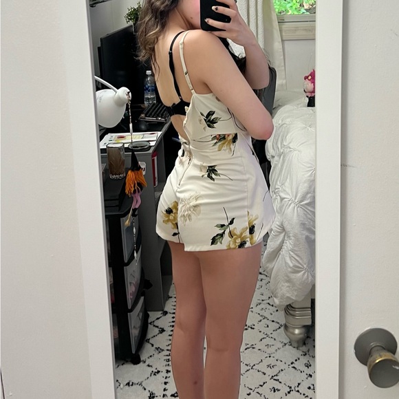 In the beginning Floral Dress Skort - Picture 3 of 4